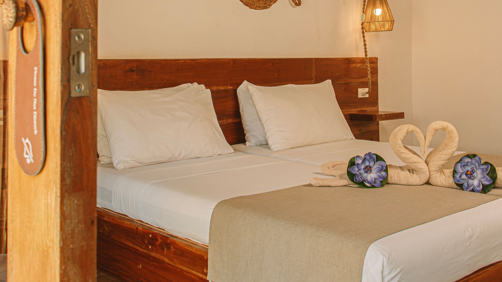2.Twin-or-Double-Room-with-Pool-View-1