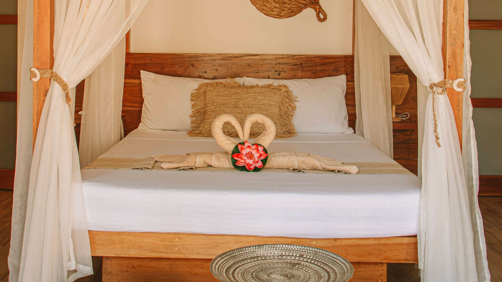 Deluxe-Room-with-Pool-View-2