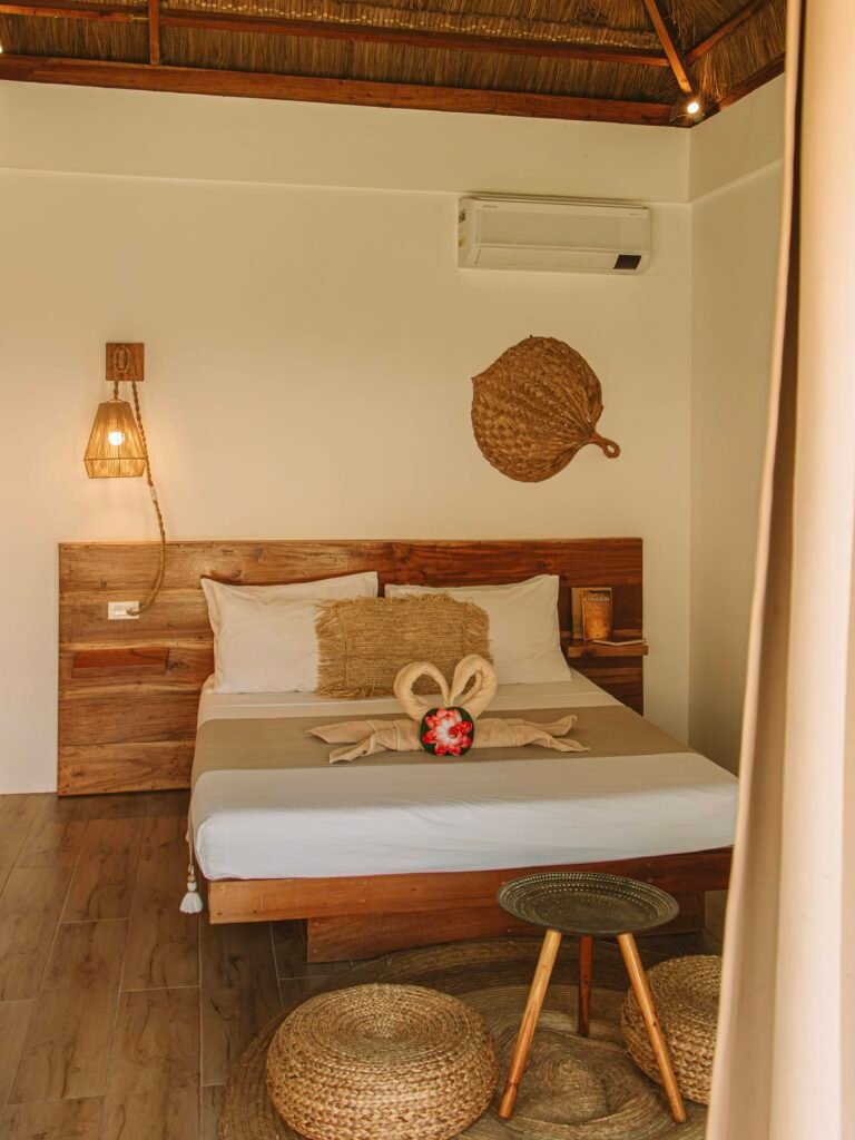 Double or Twin Room with Pool View (2)